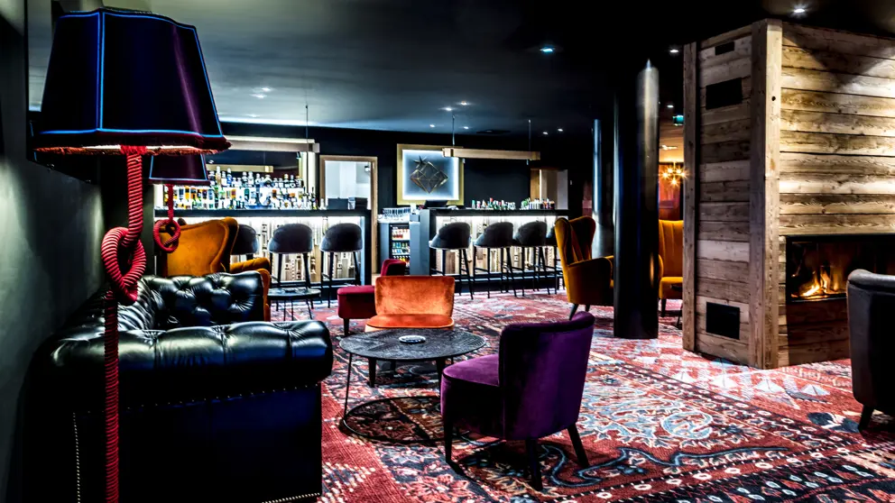Hotel Daria I Nor Alpe D'huez Bar And Lounge 2