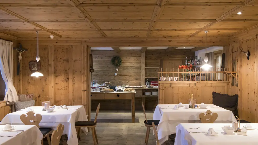 Dolomites, Selva, Mountain Home Garni Villa Anna, Restaurant