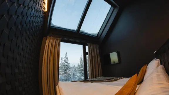 Aurora twin room