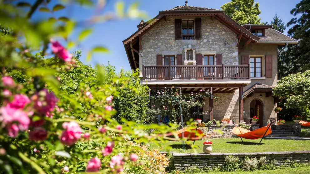 Hotel Le Cottage Lake Annecy Hotel Exterior Gardens