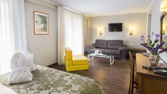 Quin bedroom