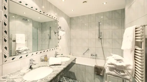 Galzig bathroom