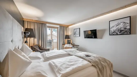 Spiegelkogel room