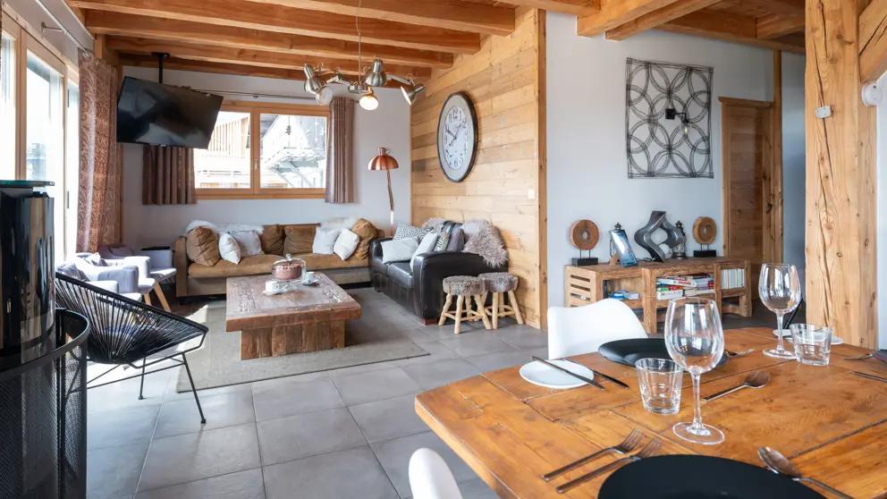 Living Room (5)