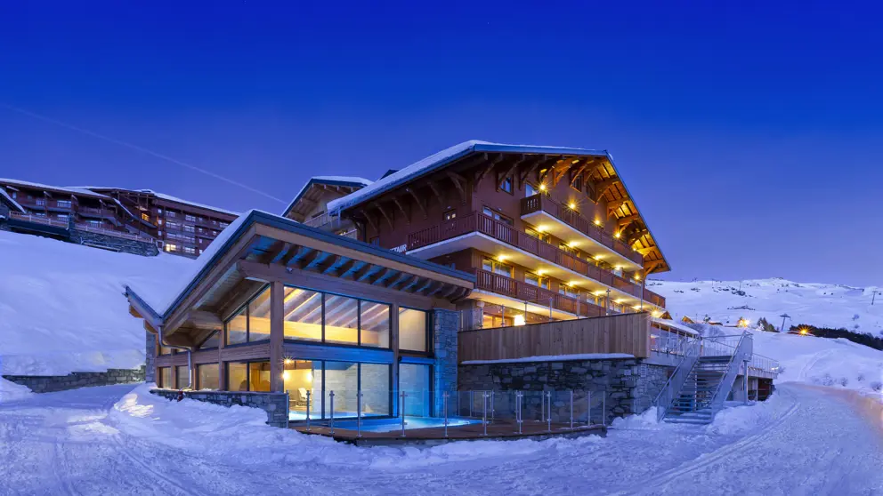 Ours Blanc Hotel And Spa Les Menuires Exterior