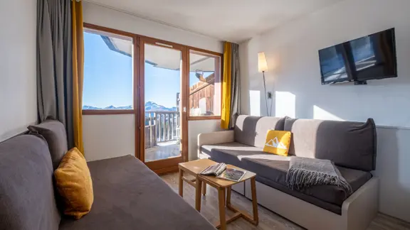 One Bedroom Apartment Lounge