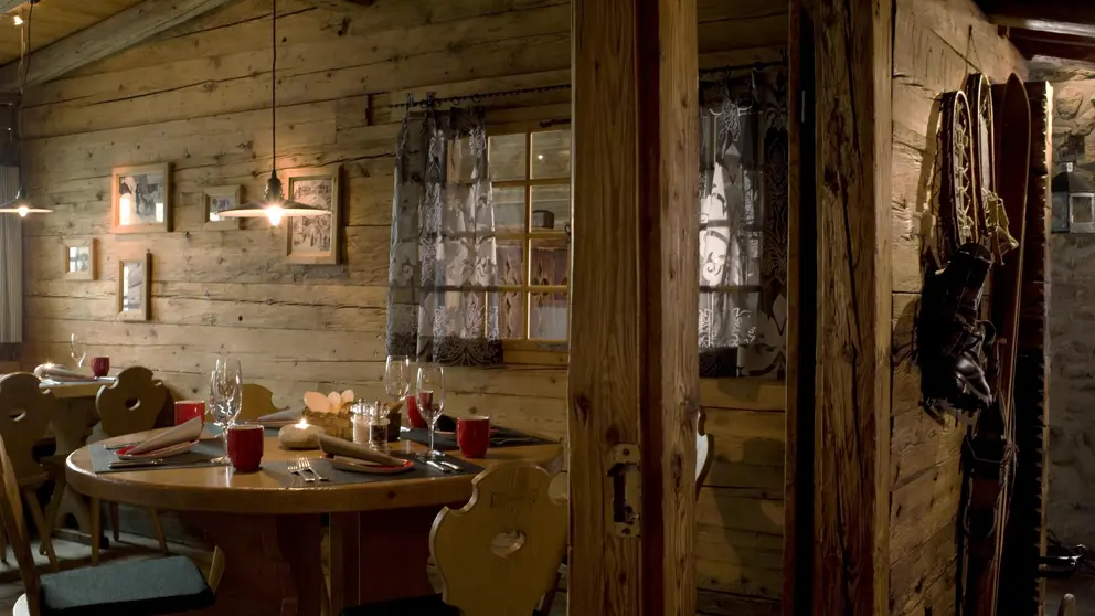 Eiger Mountain And Soul Resort Grindelwald Barrys Restaurant